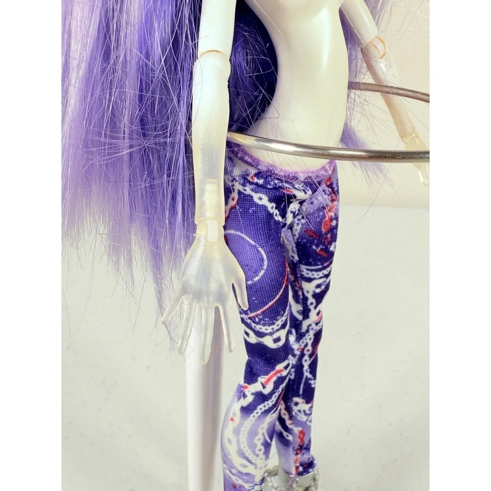 monster high please look